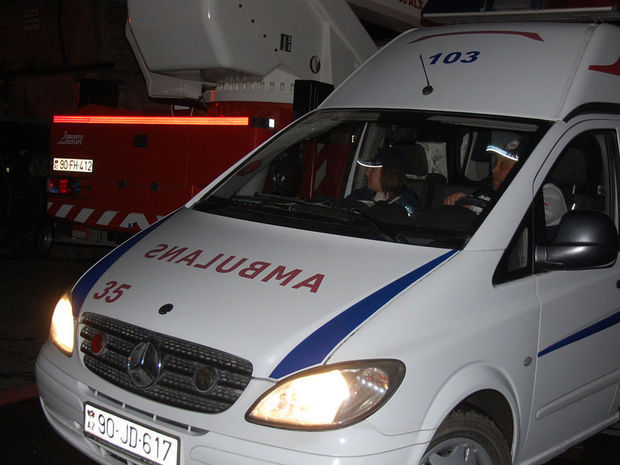 Bakıda ata oğluna görə damarlarını kəsdi