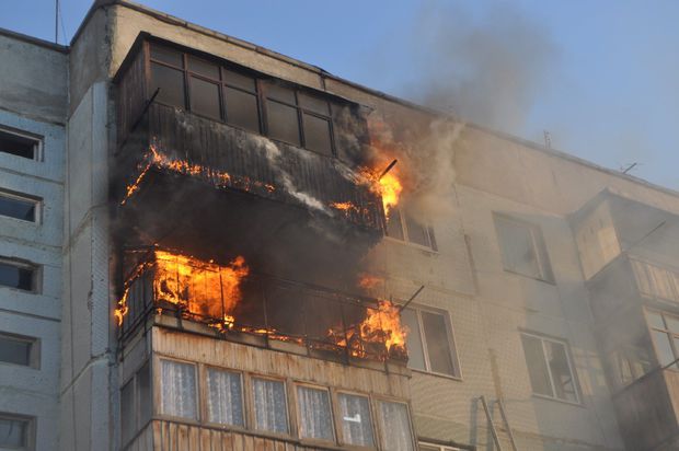 Bakıda yanğın: 20 sakin təxliyə olundu