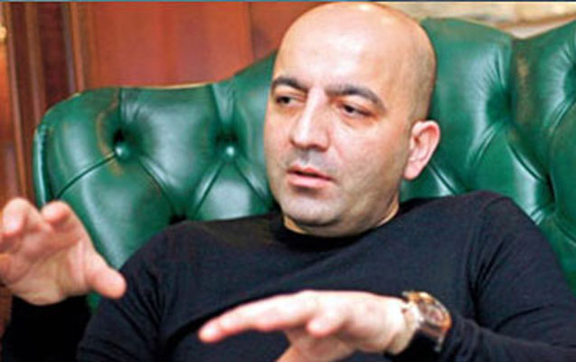 Mübariz Mənsimov Bakıya toya gəlib