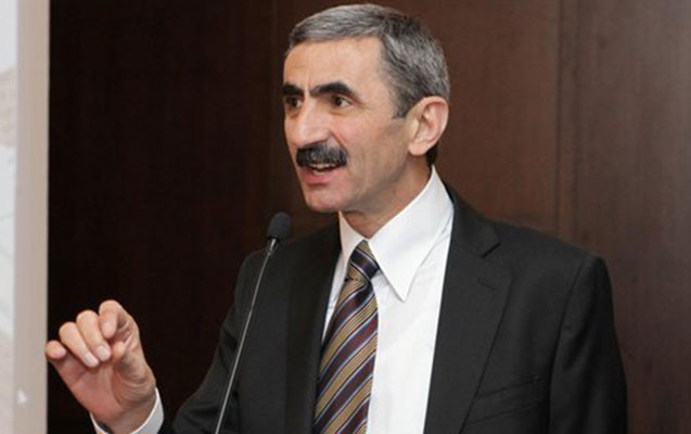 Aslan İsmayılov namizədliyini geri götürdü
