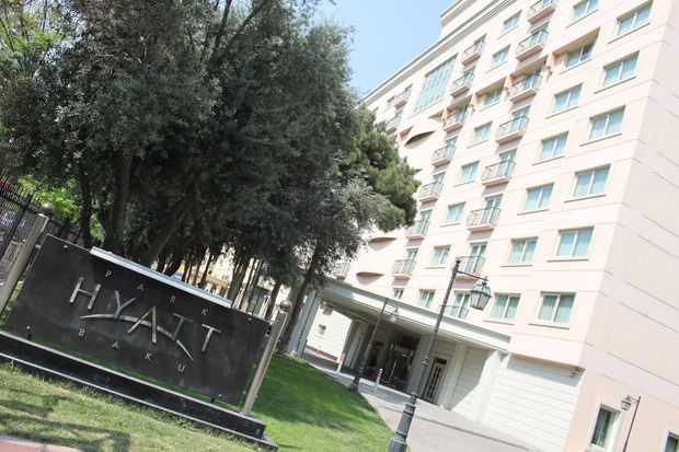 Bakıda ər-arvadın davası məşhur oteldə aranı qarışdırdı