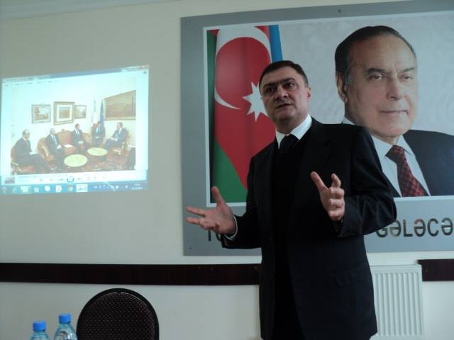Azər Kərimli: ‘Mən o müəllimə hər zaman kömək etmişəm”-  VİDEO 
