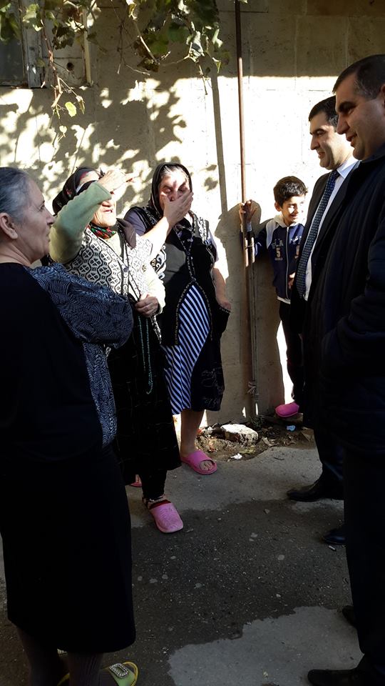 Adəm Məmmədovun seçiciləri ilə görüşləri davam edir