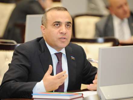 Azay Quliyev: "İzabel Santos ona verilən təlimatlar əsasında bu cür fikirlər səsləndirir"