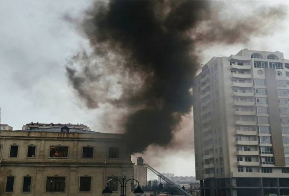 Bakıda güclü yanğın: -  12 nəfər təxliyyə edildi