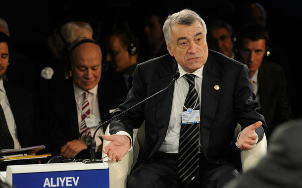 “Kim səlahiyyətini aşsa, işdən azad ediləcək”-  Nazir