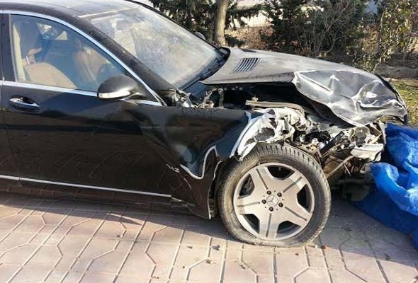 Bakıda polis polkovniki qəza törətdi -  3 yaralı