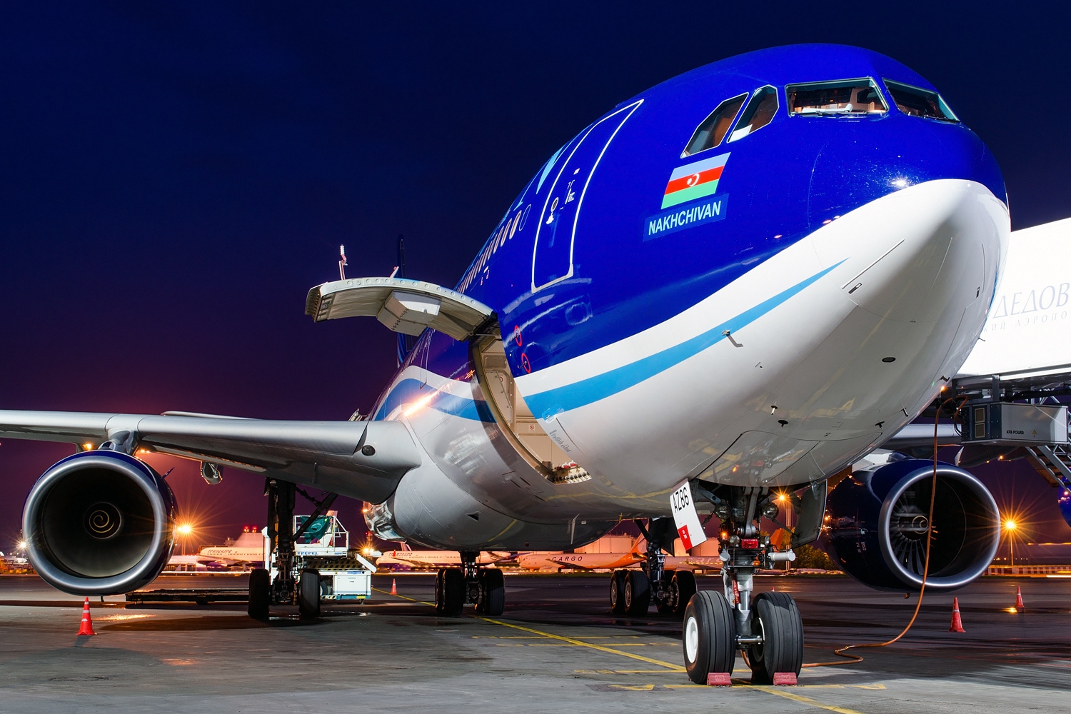AZAL-dan xüsusi göstəriş: hava limanlarında təhlükəsizlik gücləndirildi