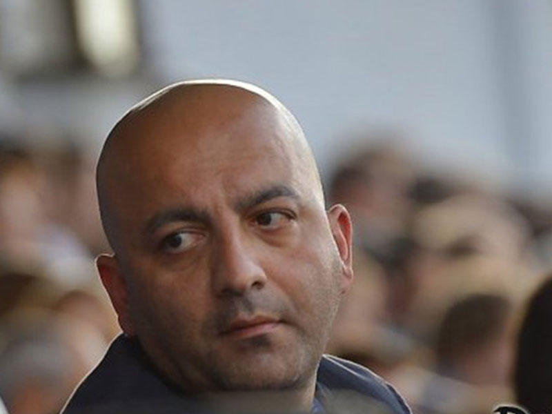 Mənsimov satdı, Ələkbərov aldı