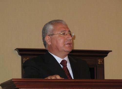 Nazir Rəşad Məcidovu işdən çıxardı