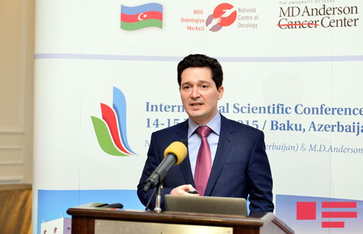 Əziz Əliyev rektor təyin olundu
