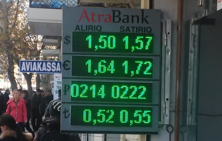 Bu valyutadəyişmə məntəqələri Mərkəzi Bankın tələbini pozur -  SİYAHI