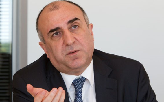 Nazir üsyankar diplomatlardan danışdı -  AÇIQLAMA