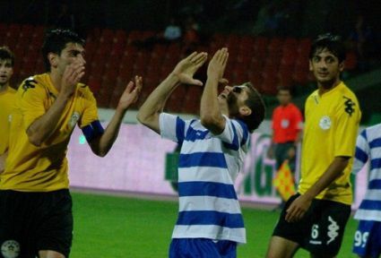 İlham Əliyev tanınmış futbolçunu əfv etdi –FOTOLAR