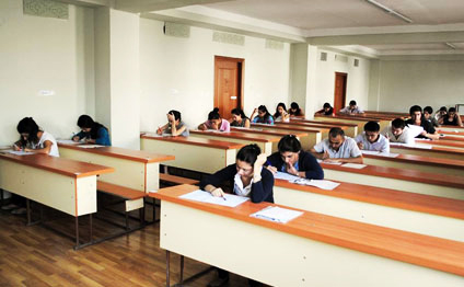 Azərbaycanda ödənişli təhsil ləğv olunur