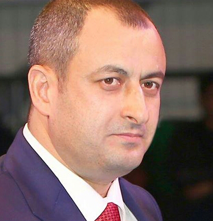 Onun fikirləri məni məyus etdi
