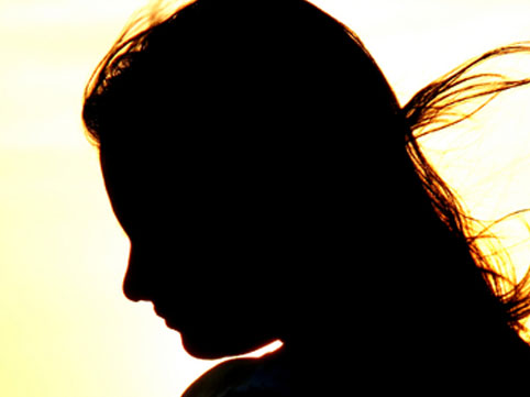21 yaşlı qız yoxa çıxıb, evdə qan izləri tapılıb