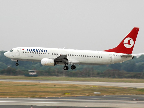 ​Bakı-İstanbul aviareysi təxirə salındı