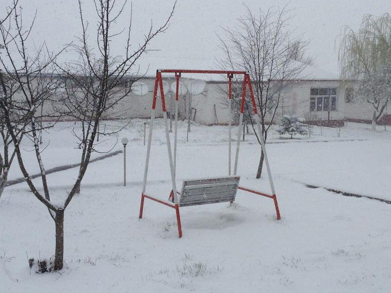 Azərbaycanda temperatur "-16" dərəcəyə düşdü, 64 sm qar yağdı