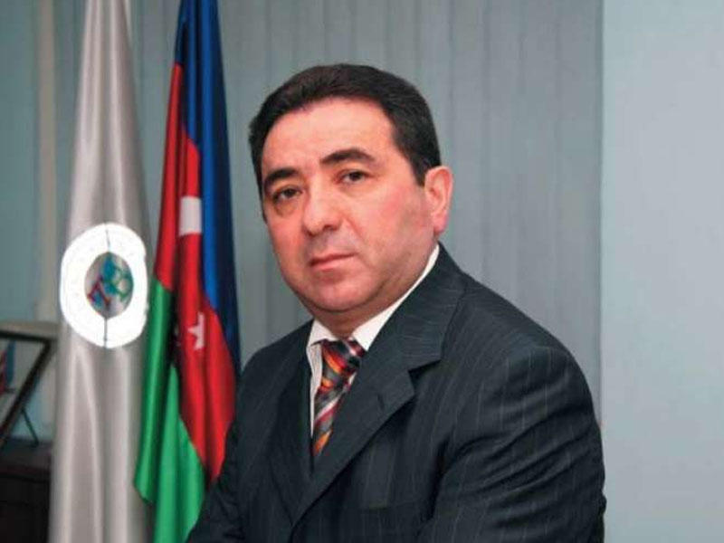 Bağlanan bankın sədri: "Mərkəzi Bank bu gün bağlayır, sabah açır”