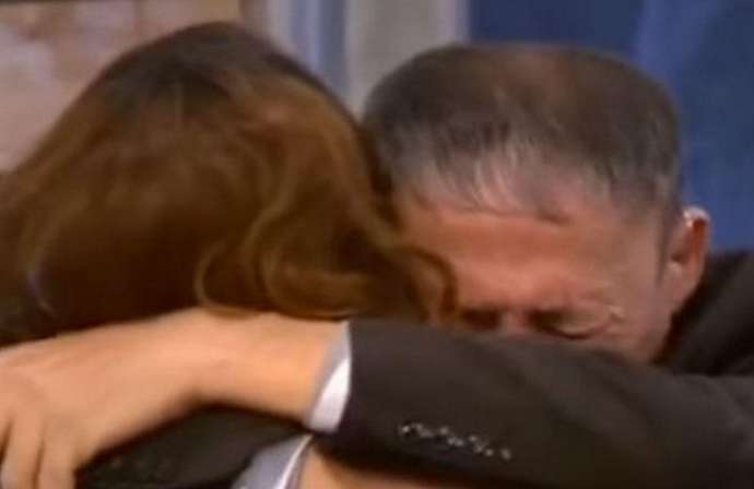Azərbaycanlı ata 30 ildən sonra öz qızına belə qovuşdu - VİDEO