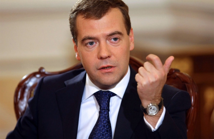 Medvedev Azərbaycana gəldi