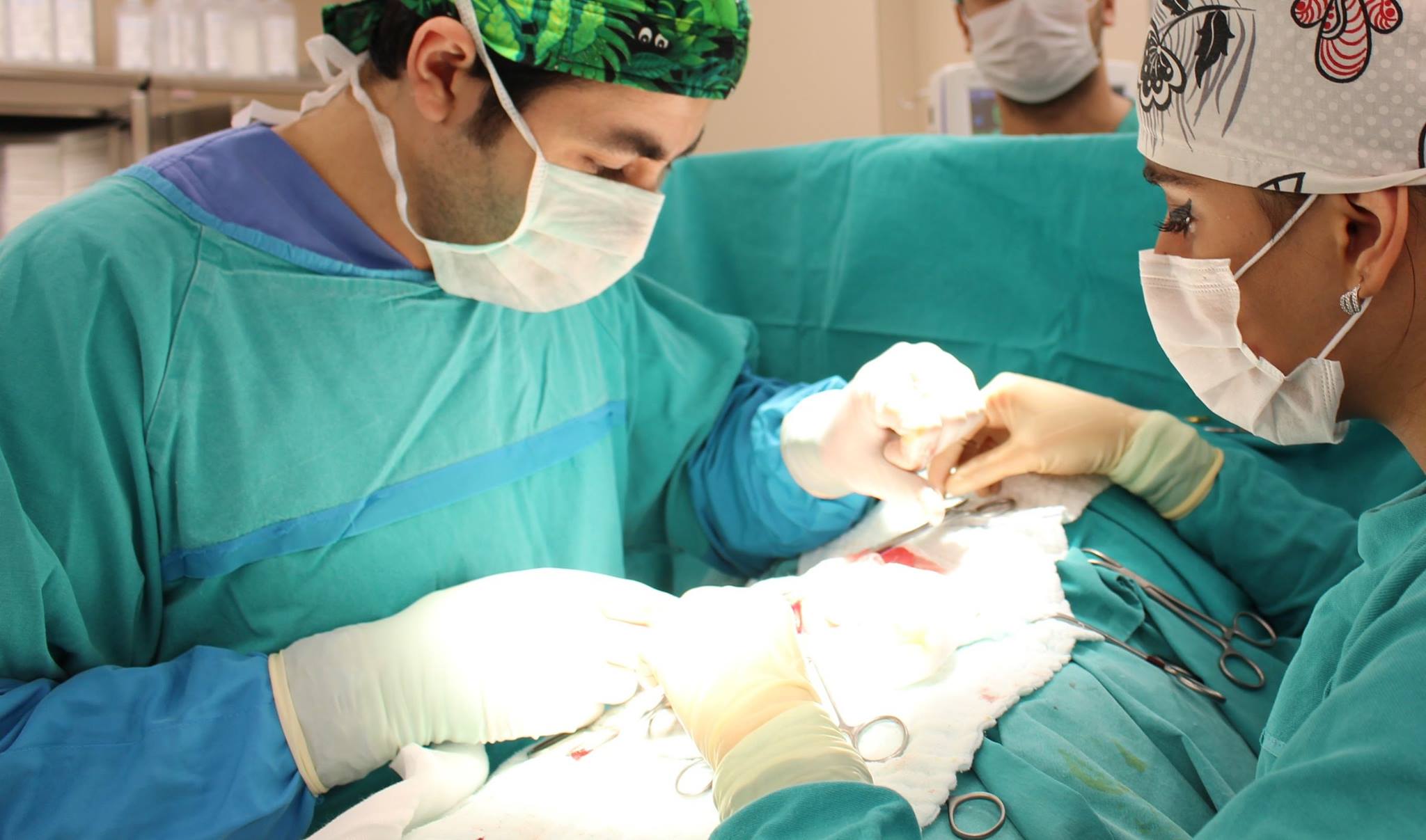 Baku Medical Plaza Babək filialında 2 gündə 2 körpənin həyatı xilas olundu -  FOTO