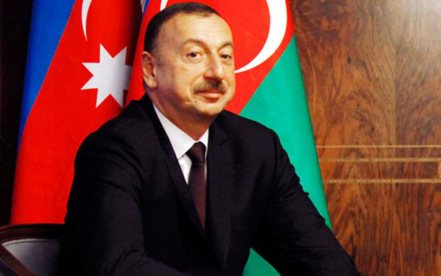 Prezident İlham Əliyev Radik İsayevə zəng etdi