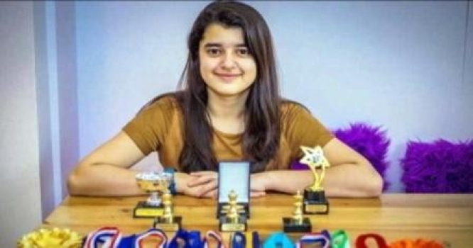 11 yaşlı qız Eynşteyni üstələdi - REKORD