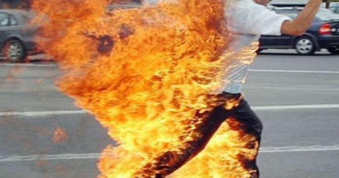 45 yaşlı kişi bayram günü özünü yandırdı -  Bakıda şok olay