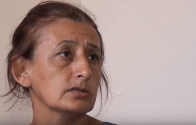 Azərbaycanda bu da oldu: həkimlər binti qadının uşaqlıq nahiyəsində unutdu -  VİDEO