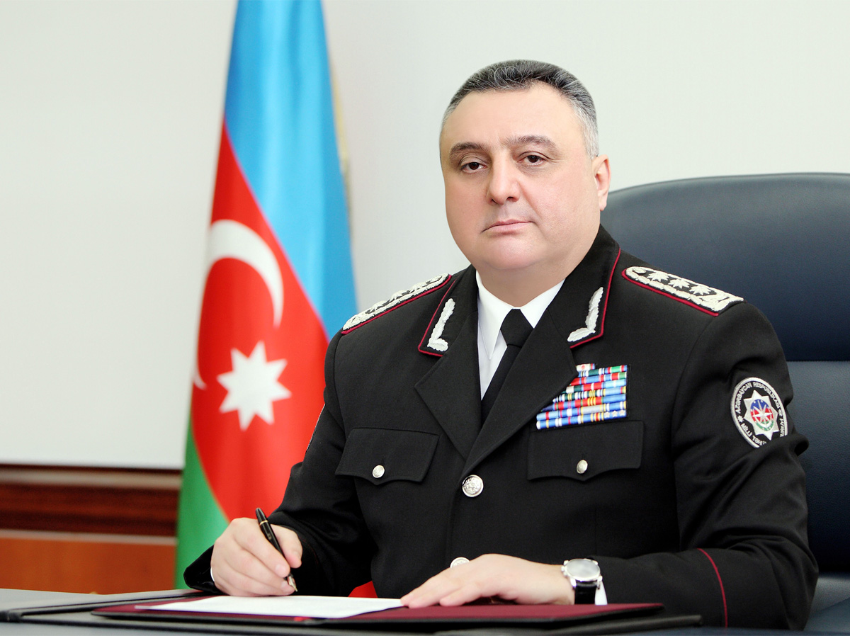 Eldar Mahmudovun daha bir qohumu işdən qovuldu