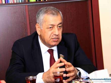 "2 min 200 manat azdır, deputat maaşı ilə dolana bilmirəm" - MİLLƏT VƏKİLİ