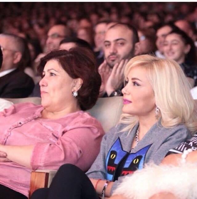 Səidə Sultan anası ilə - FOTO