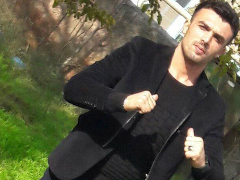 Bakıda tələbəni dərs vaxtı bıçaqladılar