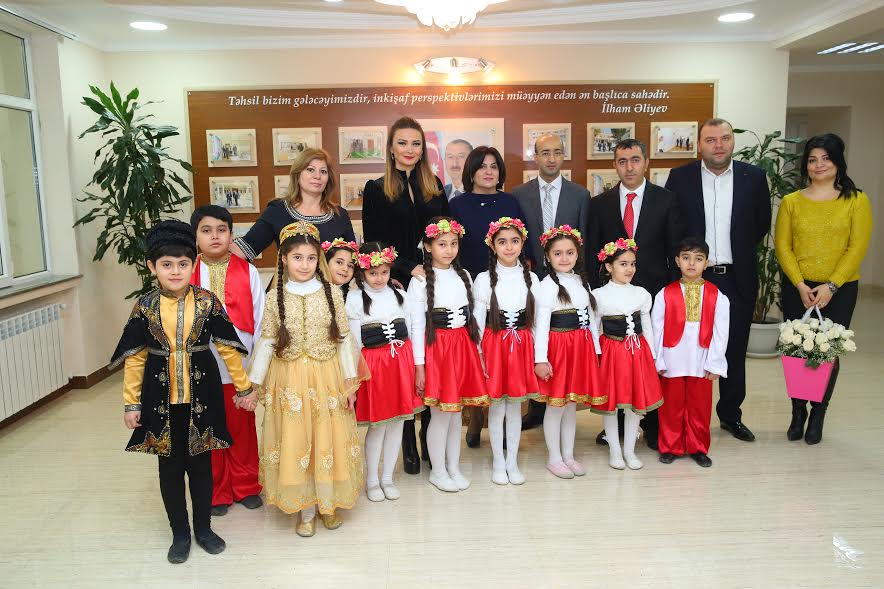 283 nömrəli məktəbdə multikulturalizmlə bağlı tədbir keçirilib - FOTOLAR