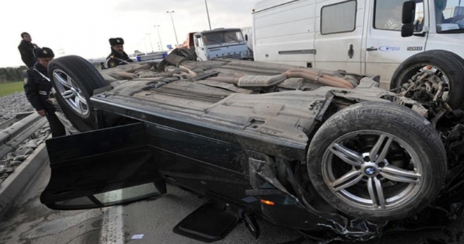 Azərbaycanda yol terroru: 6 ölü, 19 yaralı