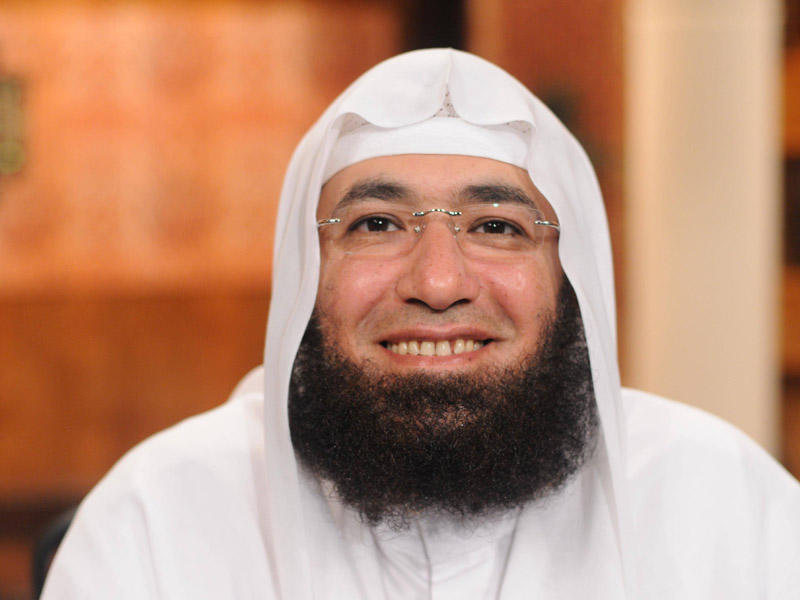 Ərəb imamdan qalmaqallı açıqlama: "Müsəlman ol, şərab iç" 