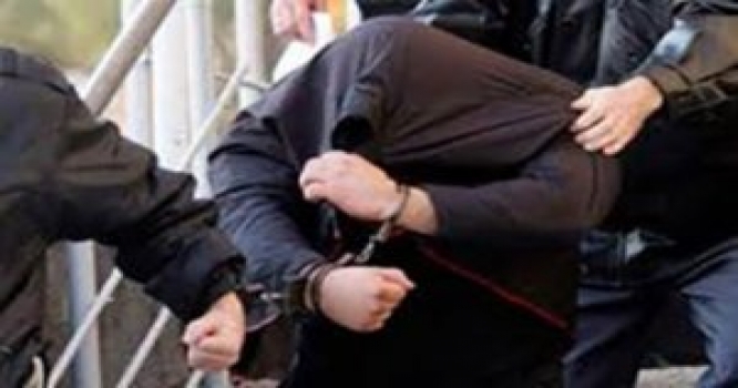 Salyanda boksçu tapança və narkotiklə tutuldu