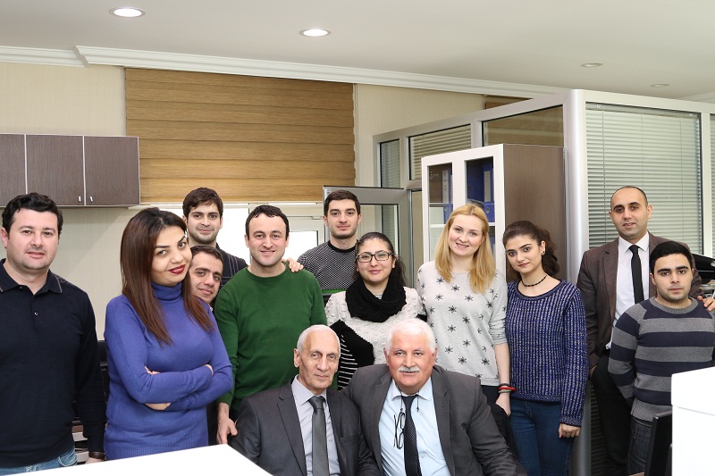 Jurnalistlərin müəllimi və dostu Cahangir Məmmədli yubileyini qeyd edir