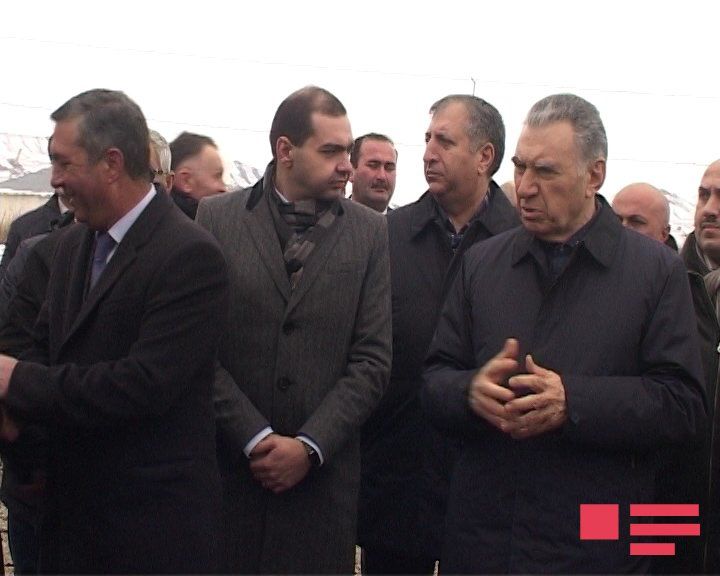 “Cocuq Mərcanlıda 150 evlik yeni qəsəbə tikiləcək” - Əli Həsənov