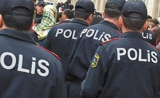 Bakıda polis bıçaqlandı