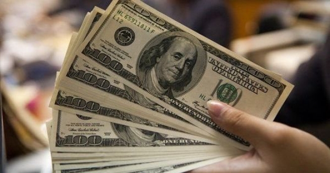 "Qara bazar"da dollar neçəyədir?