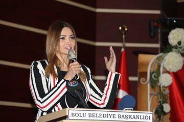 "Hər birimiz Qarabağı sevməliyik"- Qənirə Paşayeva