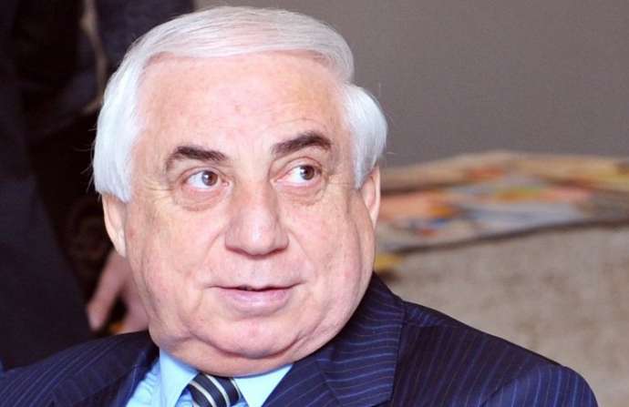"Müəllimlər, həkimlər bizlə qırğın edirlər ki, gümrahıq, işləyə bilərik, siz bizi pensiyaya çıxardırsınız” - Hadı Rəcəbli