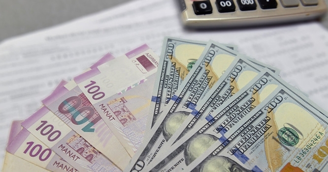 Dollar ucuzlaşdı - Yeni məzənnə