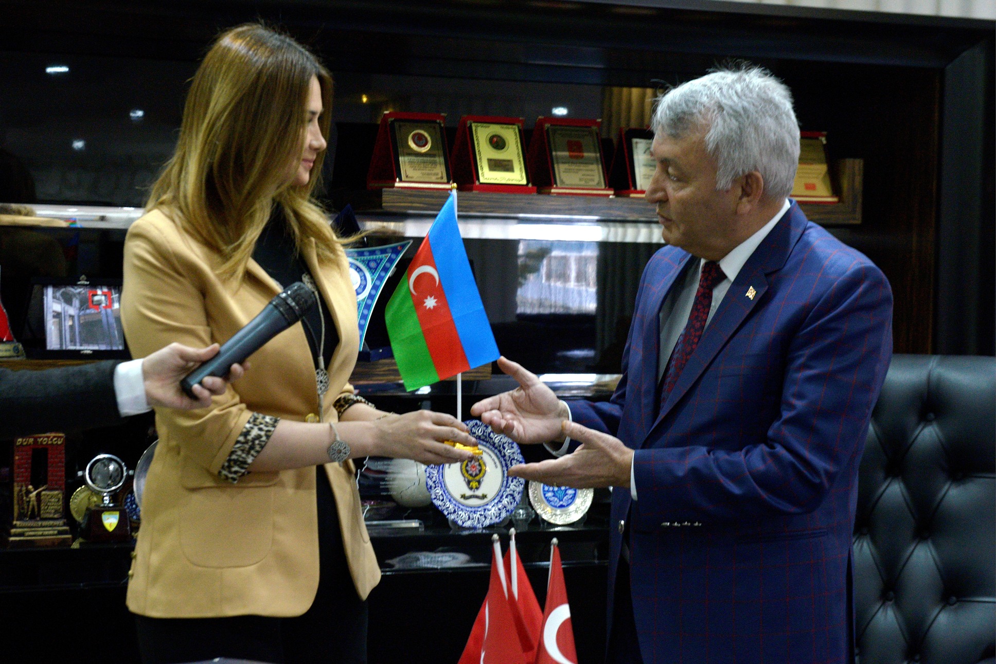 Qənirə Paşayevanın Azərbaycan küçəsi təklifini İsparta bələdiyyə başqanı dəstəklədi