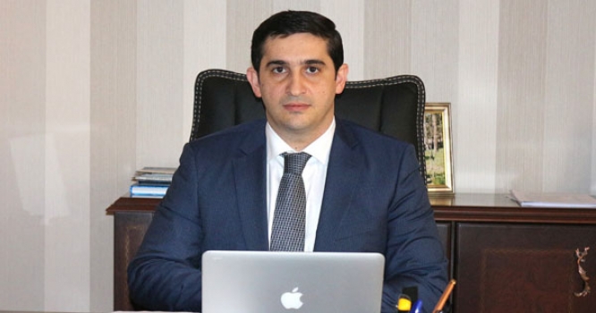 İstefa verən rektordan açıqlama: “İşdən çıxmağımın səbəbi…”