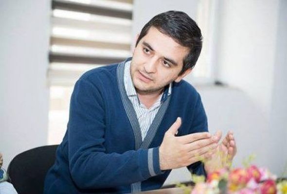 Tanınmış yazar özünü binadan atdı - Bakıda dəhşət