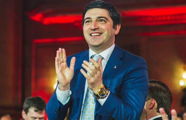 “Mərcan broyler” də Ziya Məmmədovun oğlundan alınır